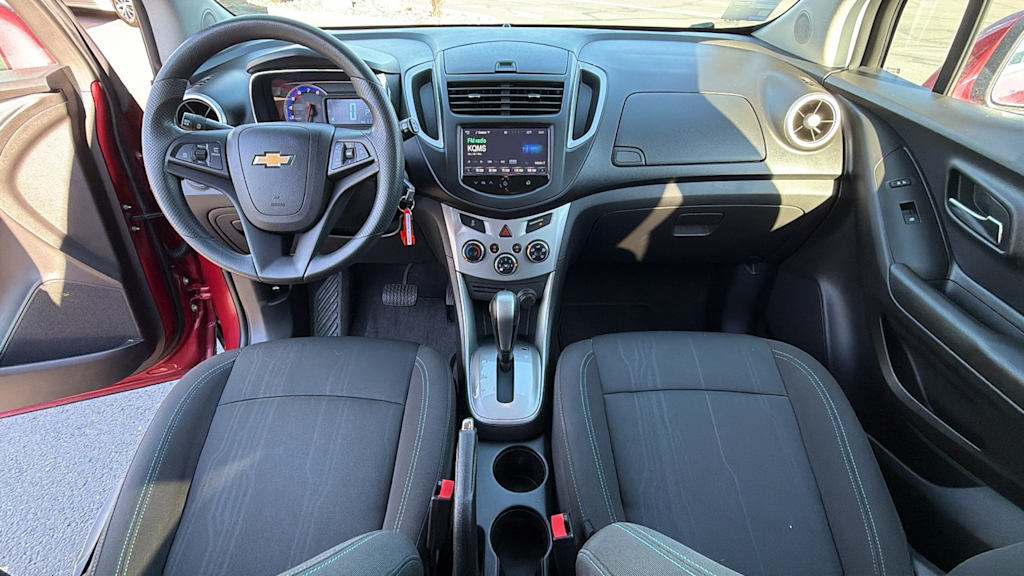 Thumbnail: 2015 Chevrolet Trax - 13