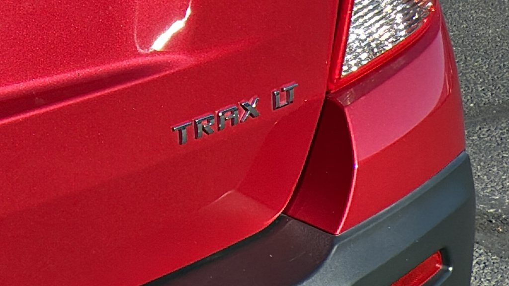 Thumbnail: 2015 Chevrolet Trax - 7