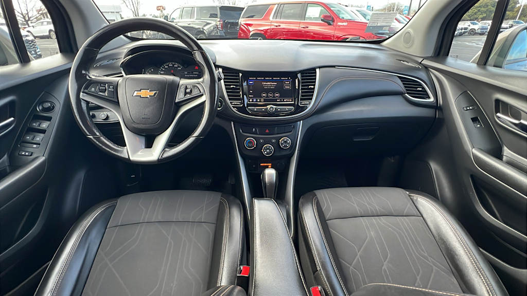 2022 Chevrolet Trax LT 10