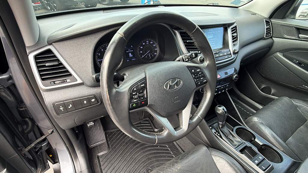 Thumbnail: 2017 Hyundai Tucson - 2