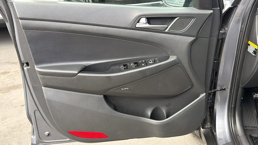 Thumbnail: 2017 Hyundai Tucson - 29