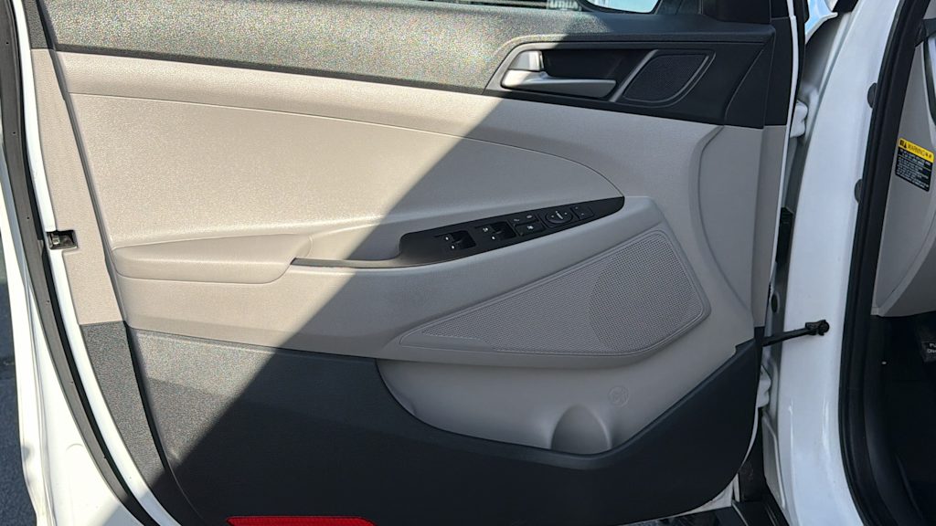 Thumbnail: 2018 Hyundai Tucson - 28