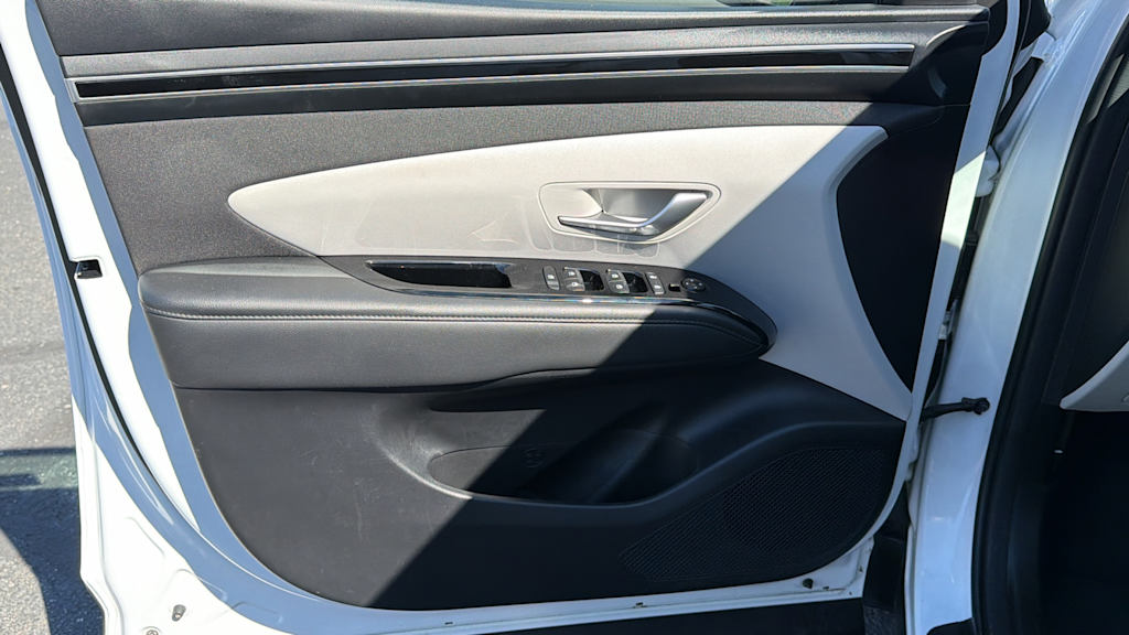 Thumbnail: 2023 Hyundai Tucson - 29