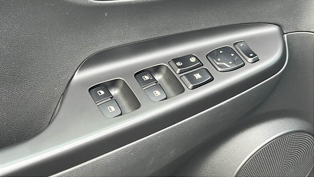 2020 Hyundai Kona SEL 29