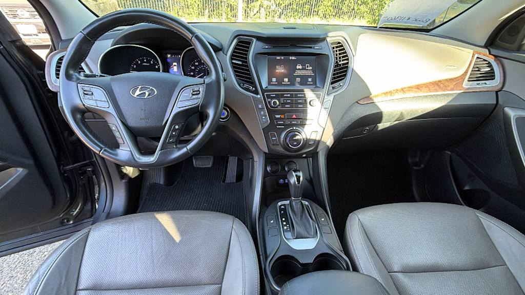 Thumbnail: 2017 Hyundai Santa Fe - 11