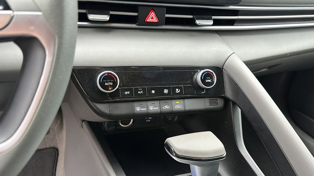 Thumbnail: 2023 Hyundai Elantra - 23