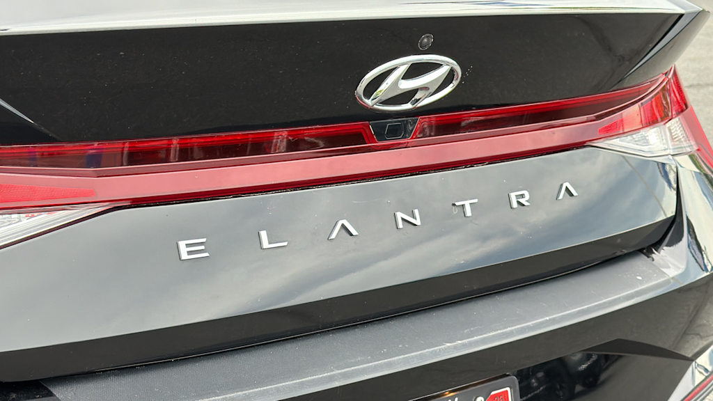 Thumbnail: 2023 Hyundai Elantra - 30