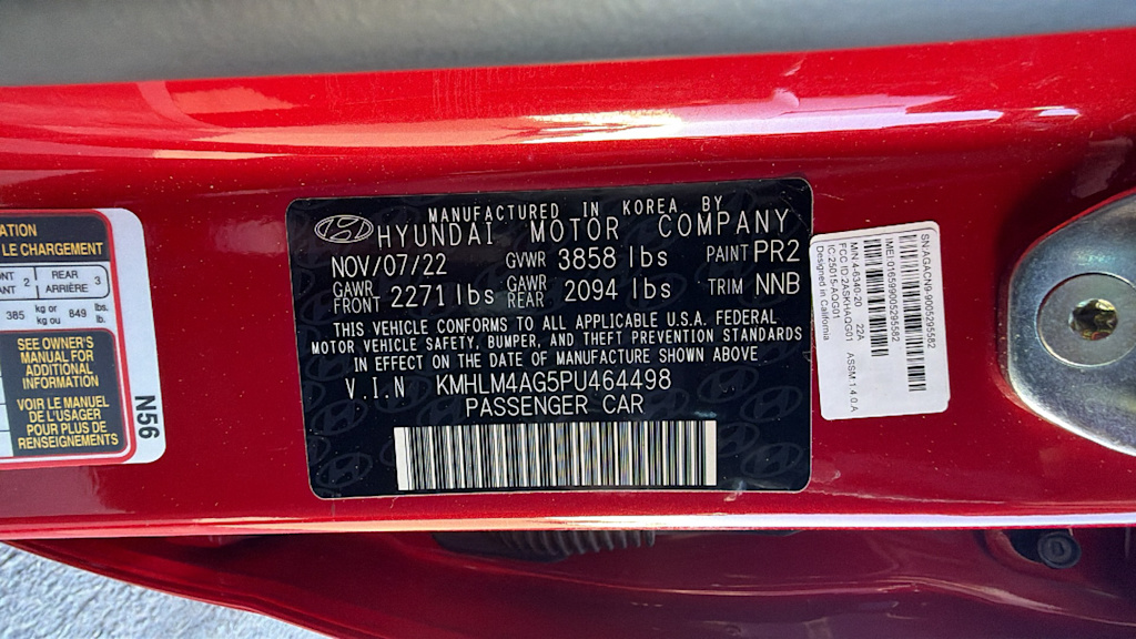 Thumbnail: 2023 Hyundai Elantra - 18