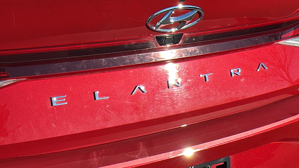 Thumbnail: 2023 Hyundai Elantra - 6