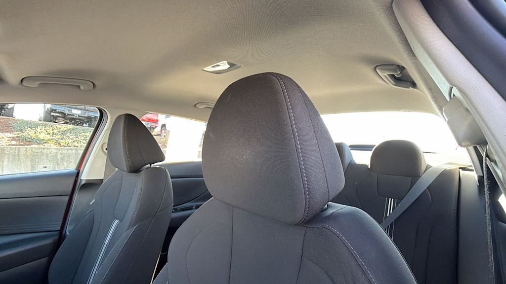 Thumbnail: 2023 Hyundai Elantra - 9