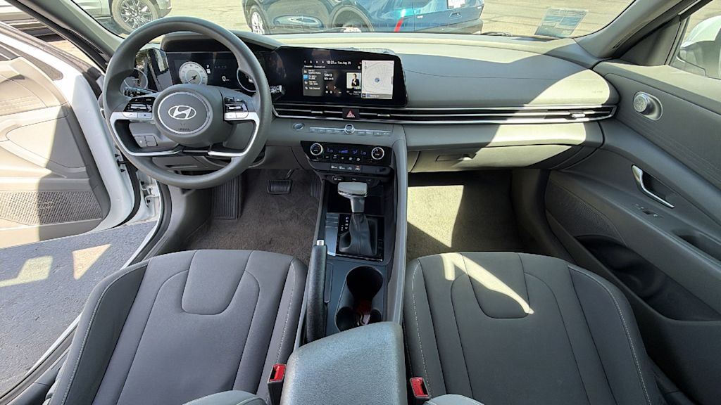 Thumbnail: 2024 Hyundai Elantra - 12