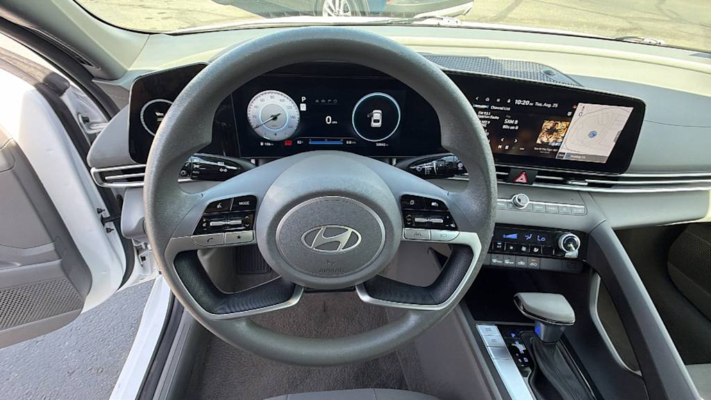 Thumbnail: 2024 Hyundai Elantra - 8
