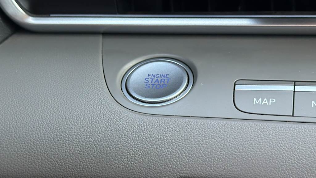 Thumbnail: 2024 Hyundai Elantra - 24