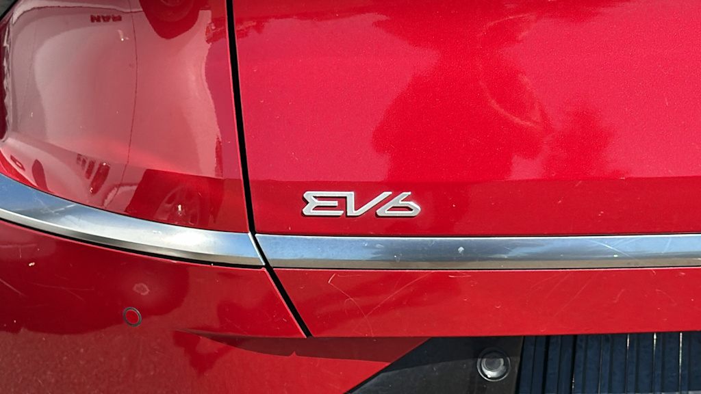Thumbnail: 2024 Kia EV6 - 4