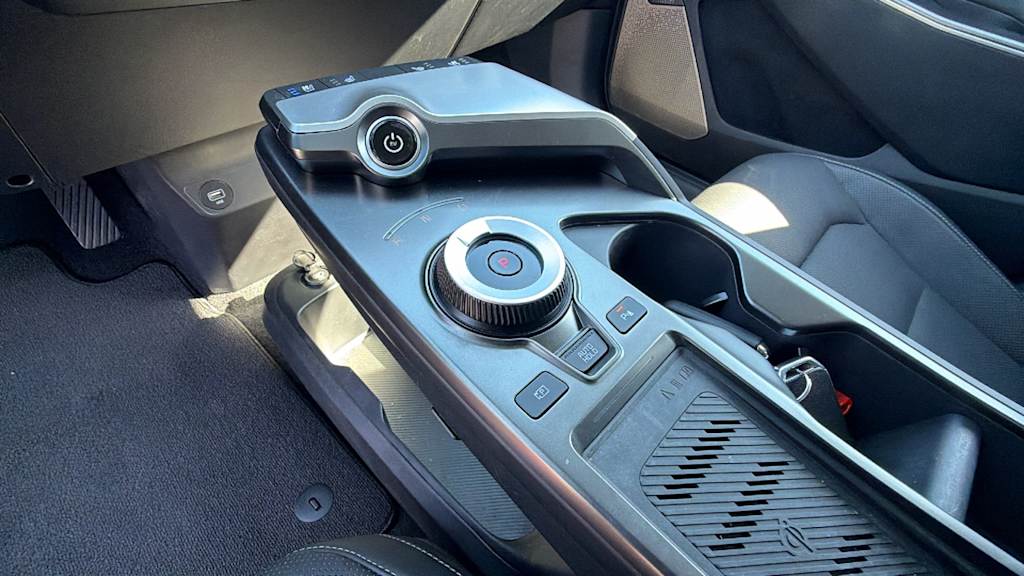 Thumbnail: 2024 Kia EV6 - 15