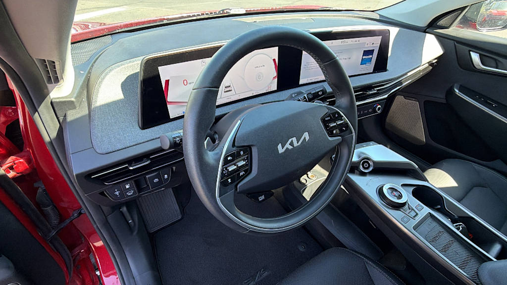 Thumbnail: 2024 Kia EV6 - 2