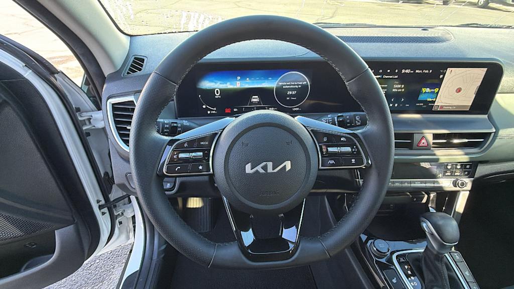 Thumbnail: 2024 Kia Seltos - 9