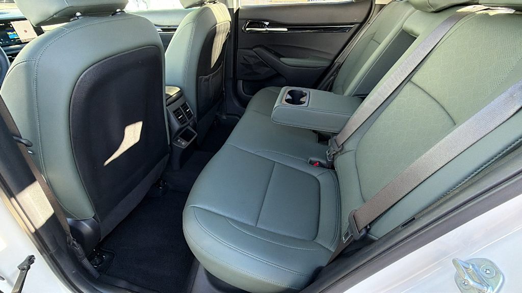 Thumbnail: 2024 Kia Seltos - 12