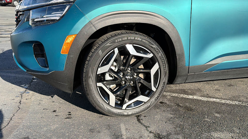 Thumbnail: 2024 Kia Seltos - 8