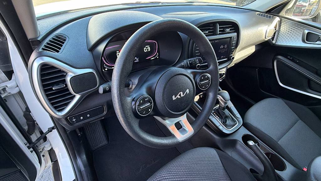 Thumbnail: 2023 Kia Soul - 2