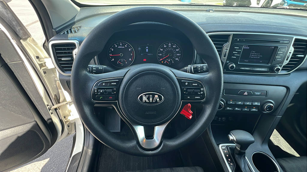Thumbnail: 2017 Kia Sportage - 9