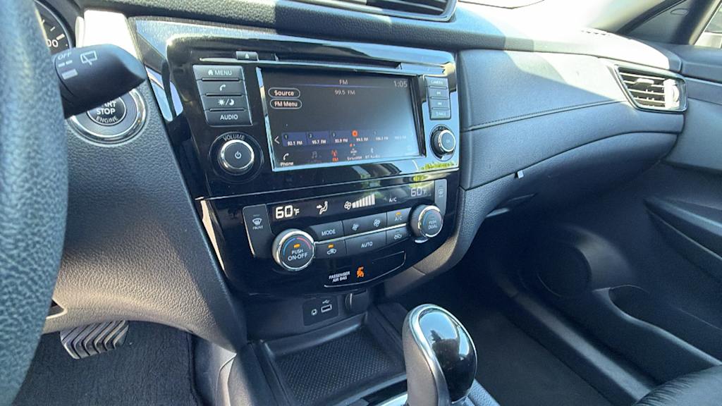 Thumbnail: 2020 Nissan Rogue - 13