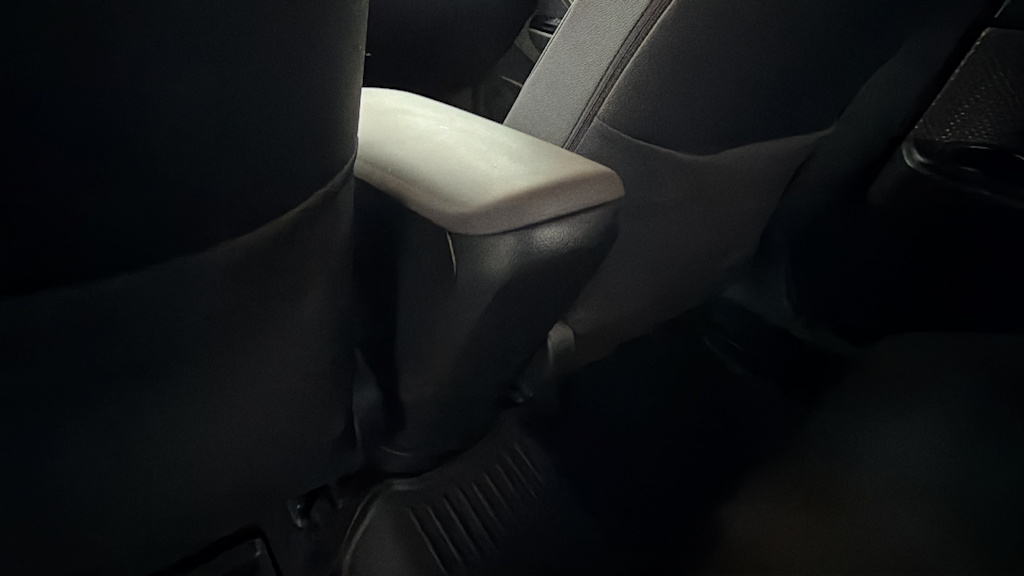 Thumbnail: 2022 Toyota C-HR - 29