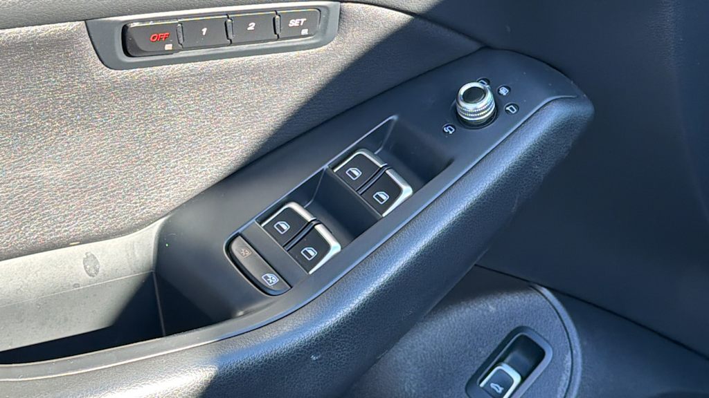 Thumbnail: 2017 Audi Q5 - 26
