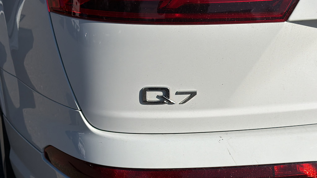 Thumbnail: 2019 Audi Q7 - 7