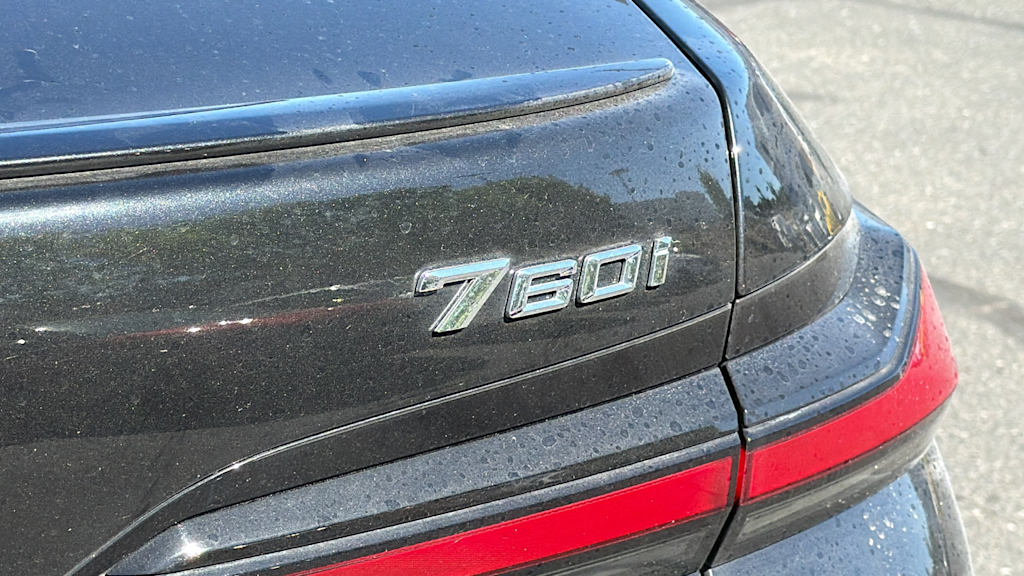 Thumbnail: 2023 BMW 7 Series - 7