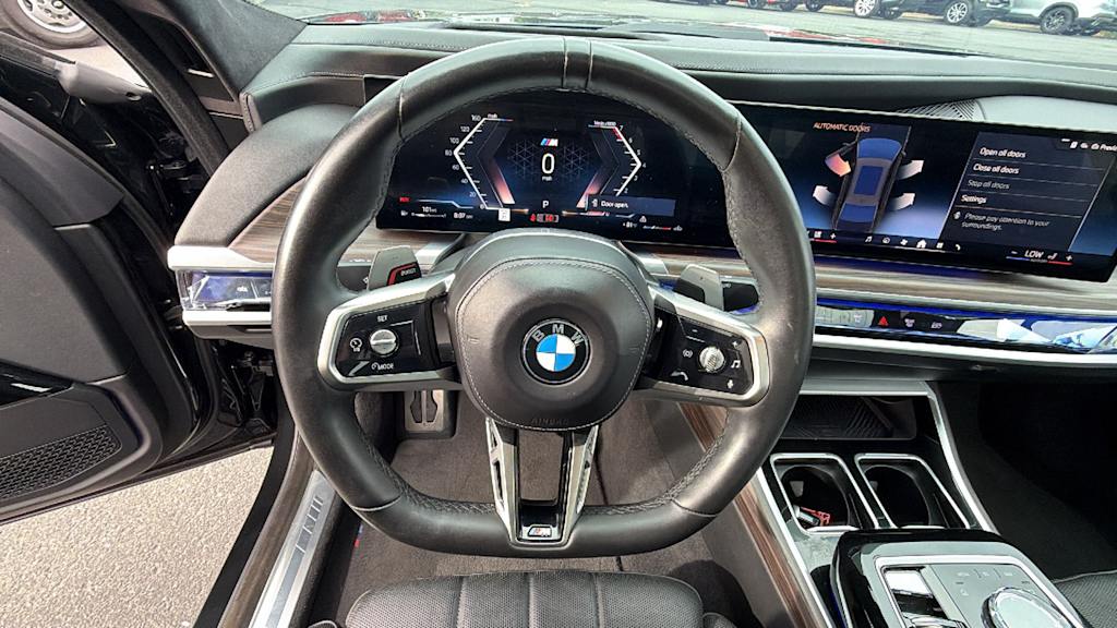 Thumbnail: 2023 BMW 7 Series - 8