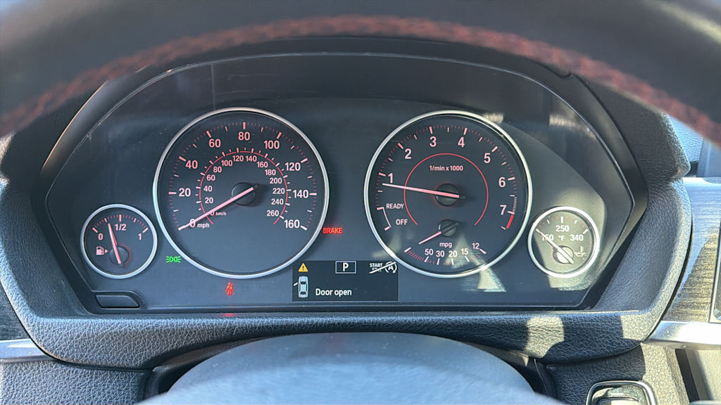 Thumbnail: 2014 BMW 3 Series - 13