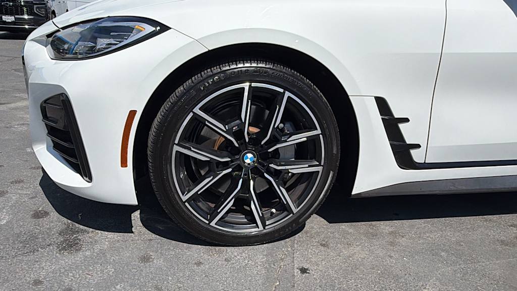 Thumbnail: 2022 BMW 4 Series - 8
