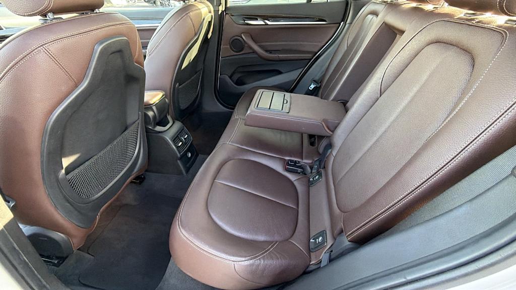 Thumbnail: 2018 BMW X1 - 11