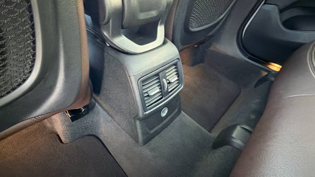 Thumbnail: 2018 BMW X1 - 28