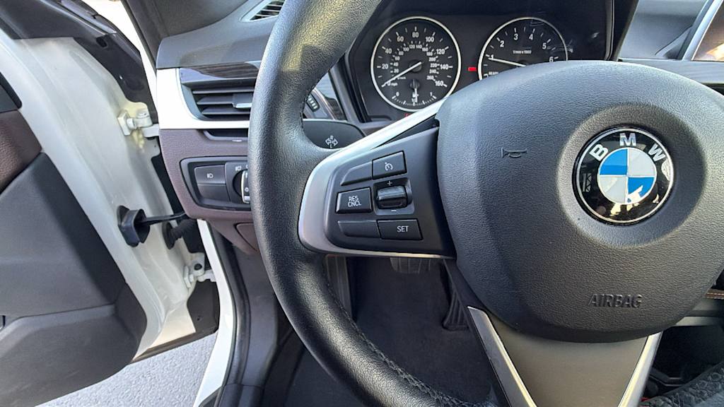 Thumbnail: 2018 BMW X1 - 24