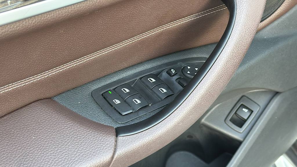 Thumbnail: 2018 BMW X1 - 26