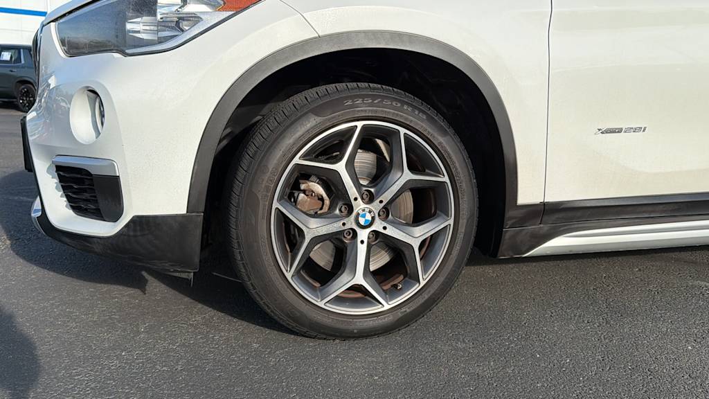 Thumbnail: 2018 BMW X1 - 7