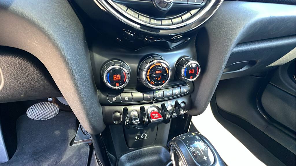 Thumbnail: 2017 MINI Cooper - 23