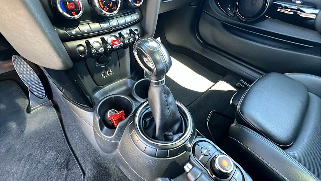 Thumbnail: 2017 MINI Cooper - 14