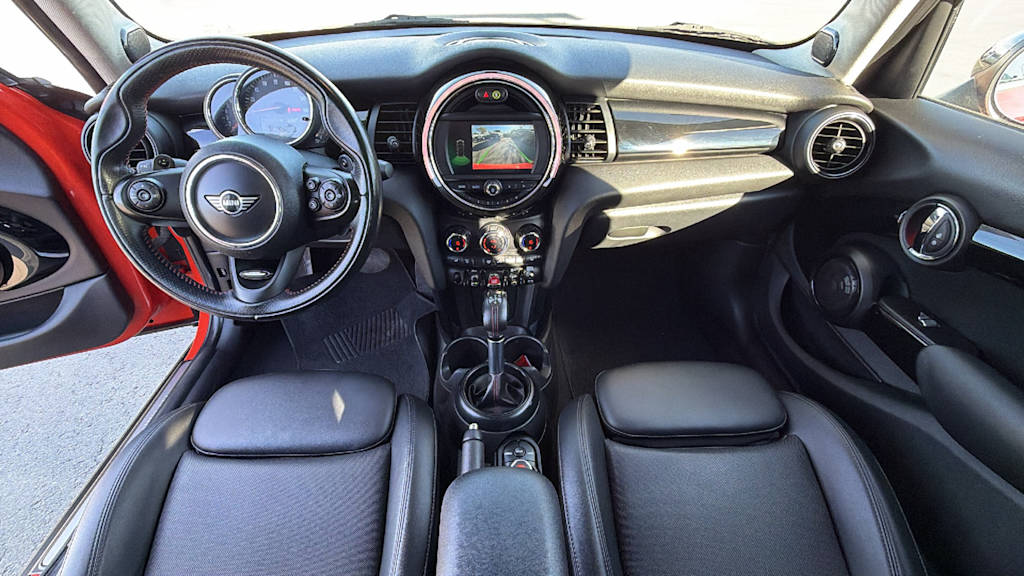 Thumbnail: 2019 MINI Cooper - 14