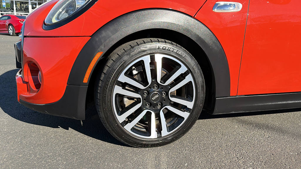 Thumbnail: 2019 MINI Cooper - 8