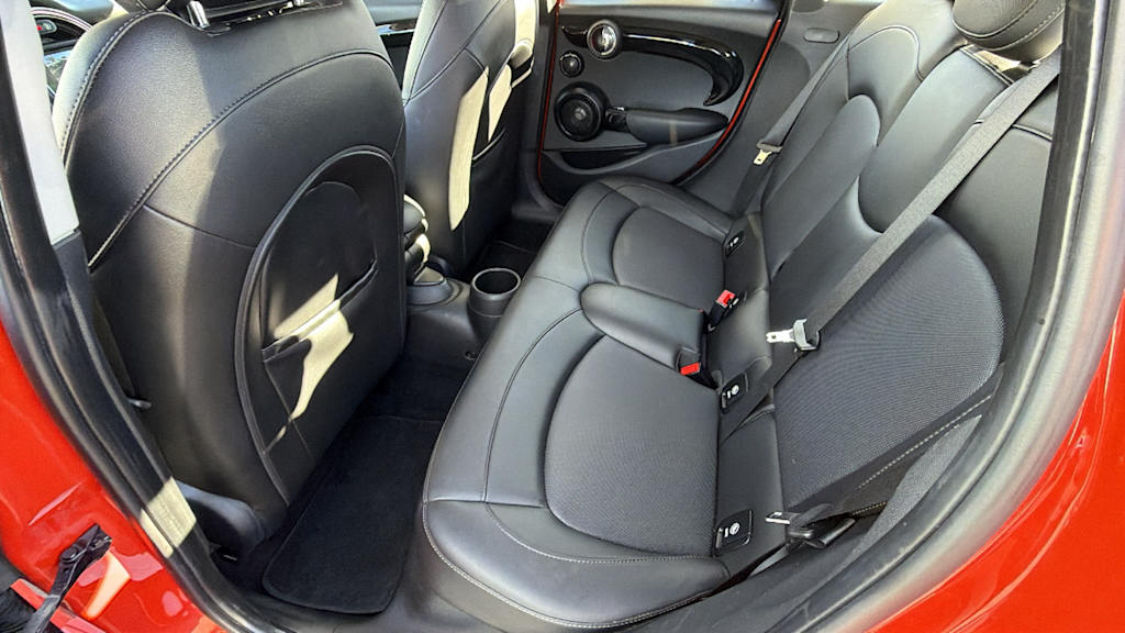 Thumbnail: 2019 MINI Cooper - 12