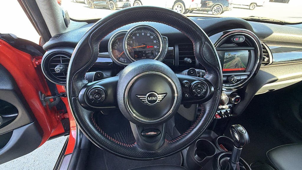 Thumbnail: 2019 MINI Cooper - 9