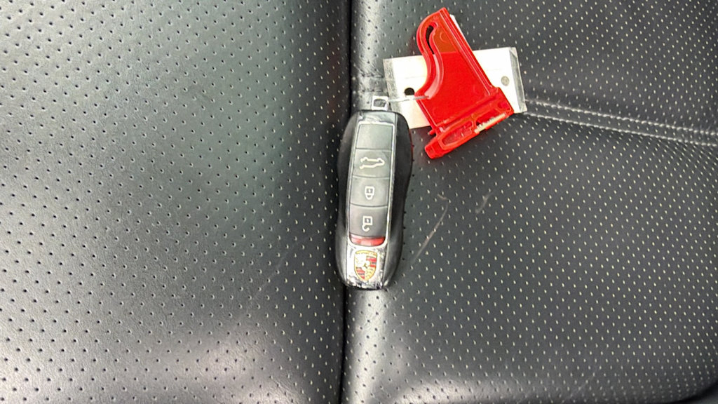 Thumbnail: 2021 Porsche Macan - 18