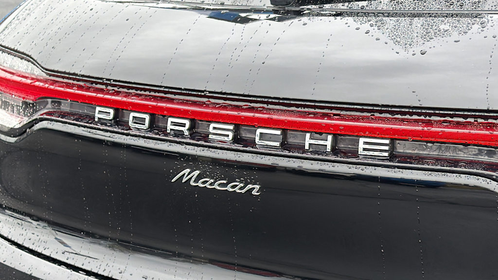 Thumbnail: 2021 Porsche Macan - 6