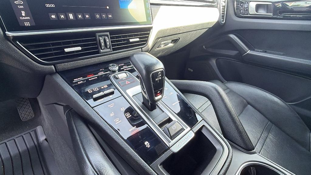 Thumbnail: 2019 Porsche Cayenne - 15