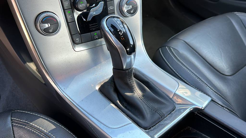 Thumbnail: 2017 Volvo S60 - 13