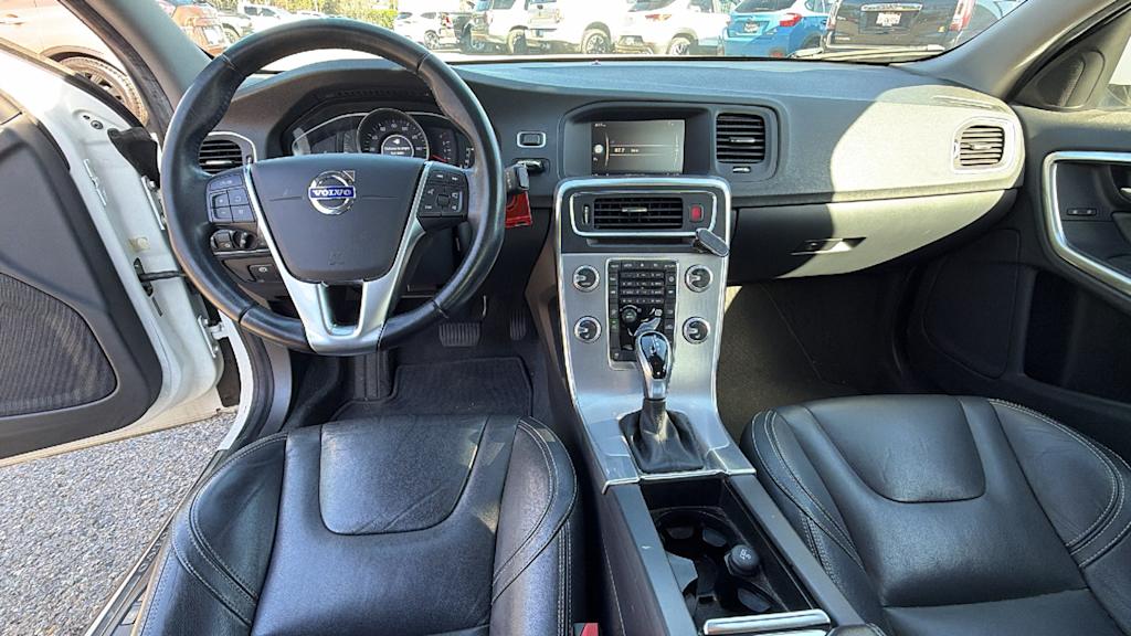 Thumbnail: 2017 Volvo S60 - 11