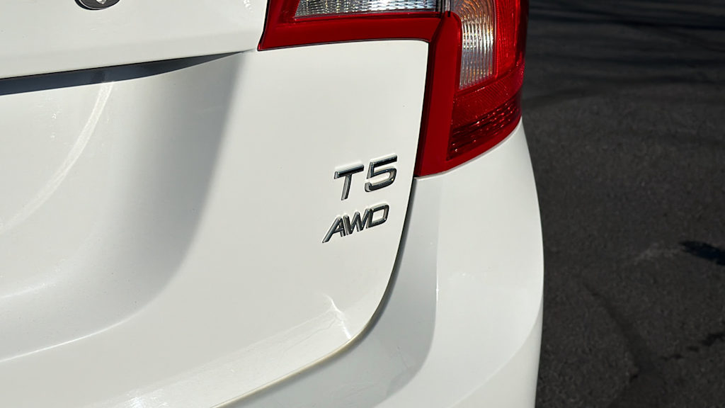 Thumbnail: 2017 Volvo S60 - 7